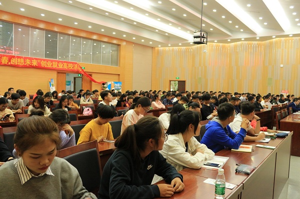 2-1Q01516031bY.JPG