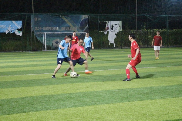 2-1P9201F052I0.jpg